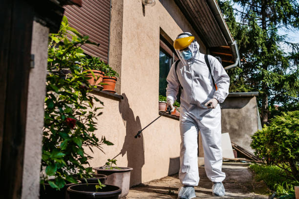 Best Exterminator Services  in Woodbury, TN